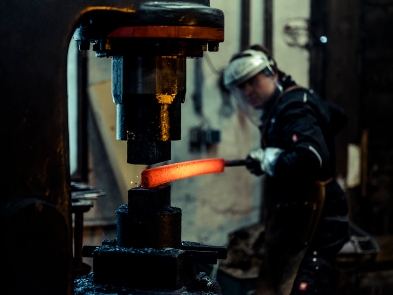Damascus Santoku Black Ebony
