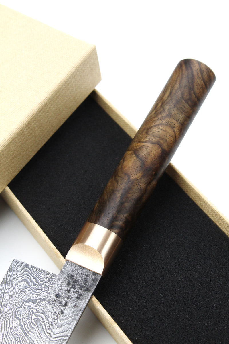 Damascus Santoku 320L Torsion Walnut