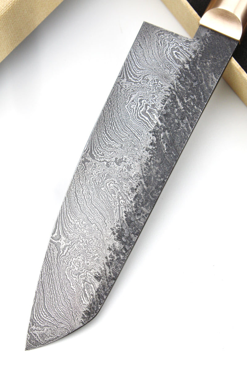 Damascus Santoku 320L Torsion Walnut